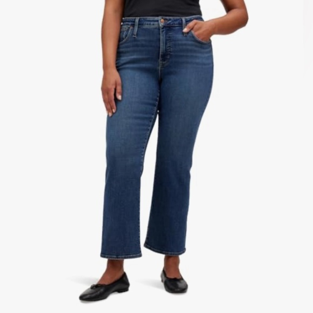 Madewell Jeans Women’s 31 Blue Mid-Rise Kick Out Bootcut Dark Wash Jean